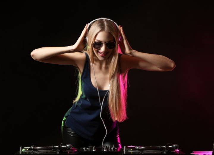 Can You DJ With Normal Headphones - Difference between DJ headphones and regular headphones